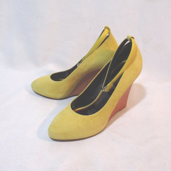 CELINE PARIS YELLOW WEDGE PUMP Shoe - Picture 5 of 10